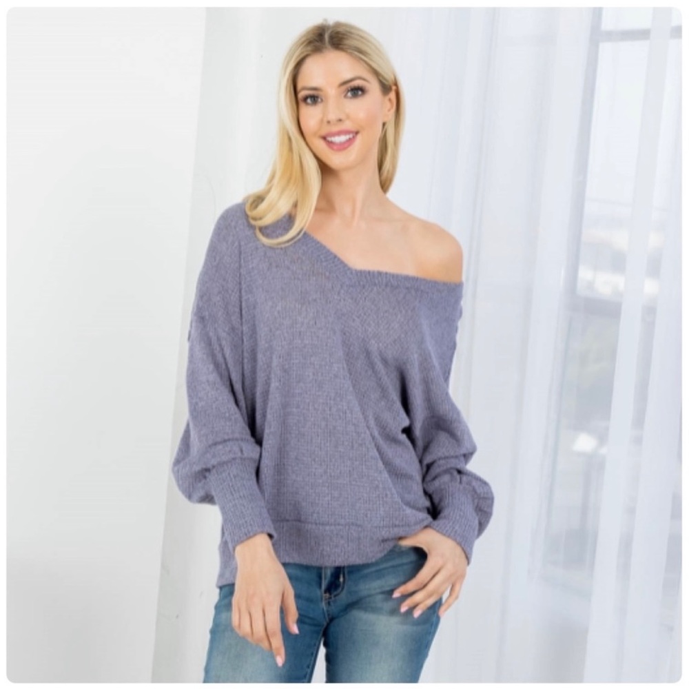 Urban Outfitters Anthropologie V neck cuffed waffle sleeve-Lavender